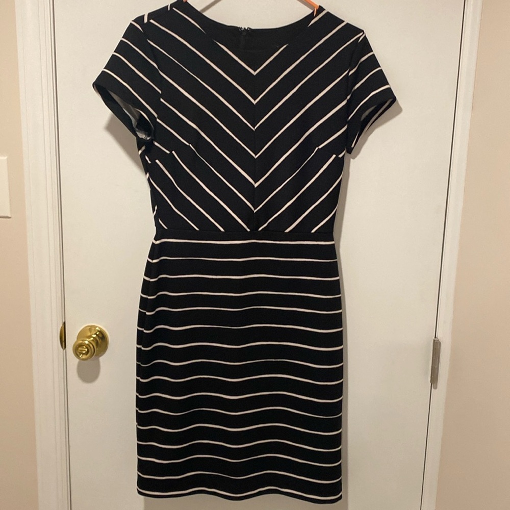 Banana Republic Factory Dress